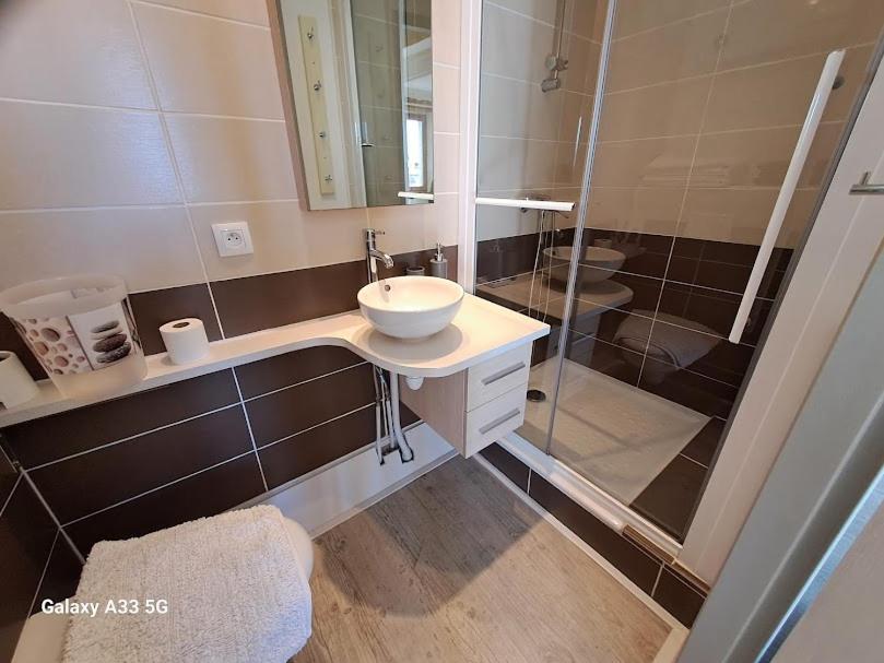 Ferienwohnung Chez Christine Et Fabrice Font-Romeu-Odeillo-Via Exterior foto
